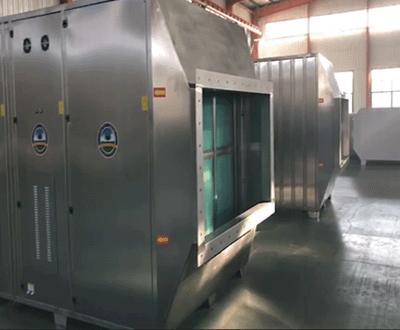 從城市到荒野:應(yīng)對(duì)惡劣環(huán)境的特種戶外機(jī)柜解決方案